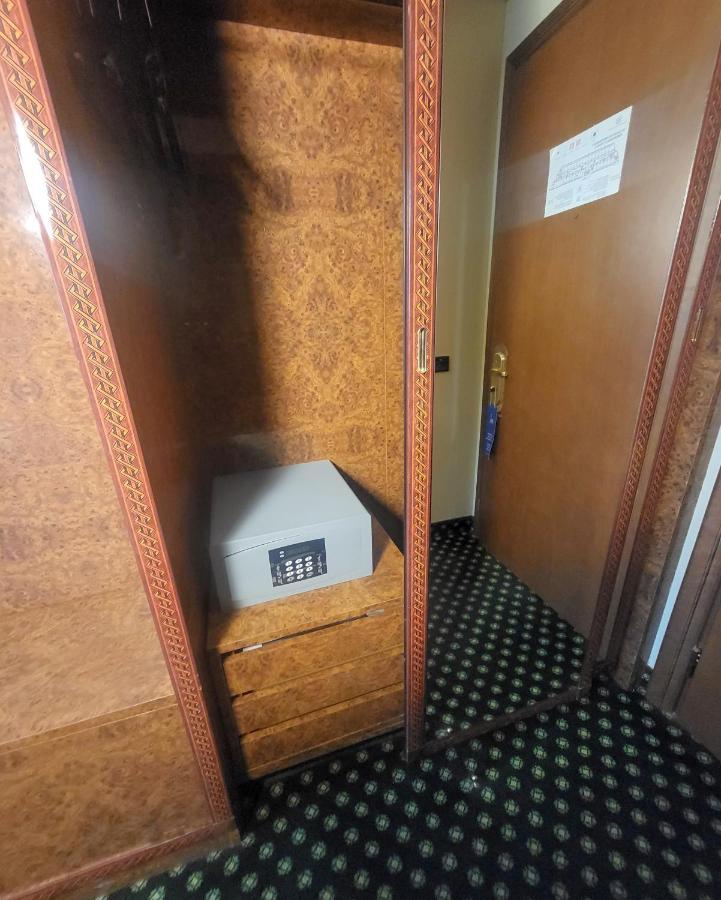 Junior Suite,1344591854:JPEG